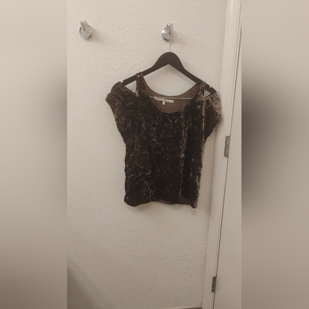 NWT Rachel Rachel Roy Brown Velvet Cold Shoulder Top Sz XS